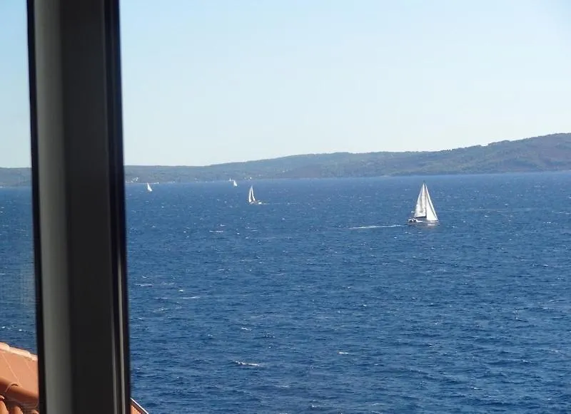 Apartment Ferienwohnung In Okrug Gornji Mit Meerblick, Terrasse, Klimaanlage, W-Lan 5046-3 Croatia